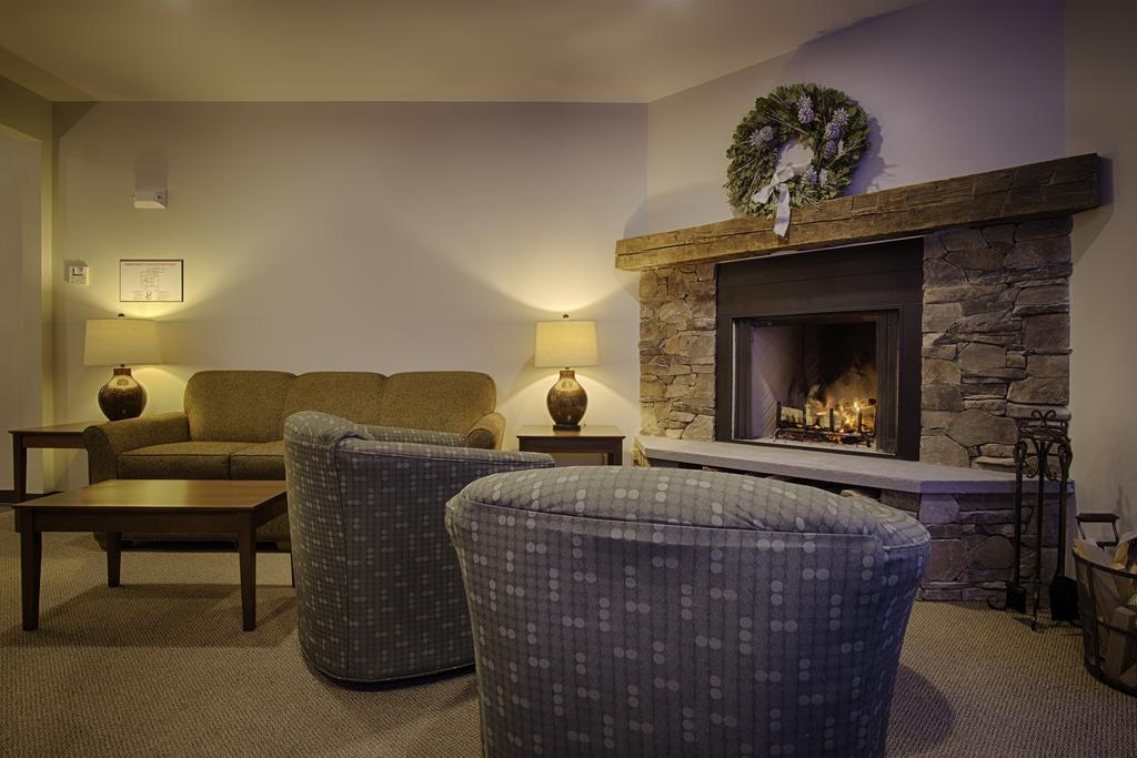 Sun & Ski Inn And Suites Stowe Eksteriør billede