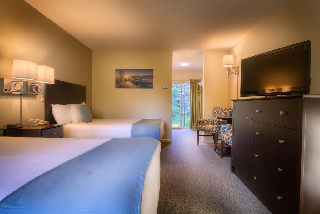Sun & Ski Inn And Suites Stowe Eksteriør billede